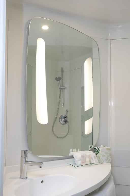 Standard Double Room,701057068:JPEG